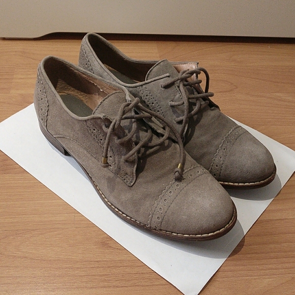 Banana Republic suede gray Oxford shoes - Picture 1 of 7